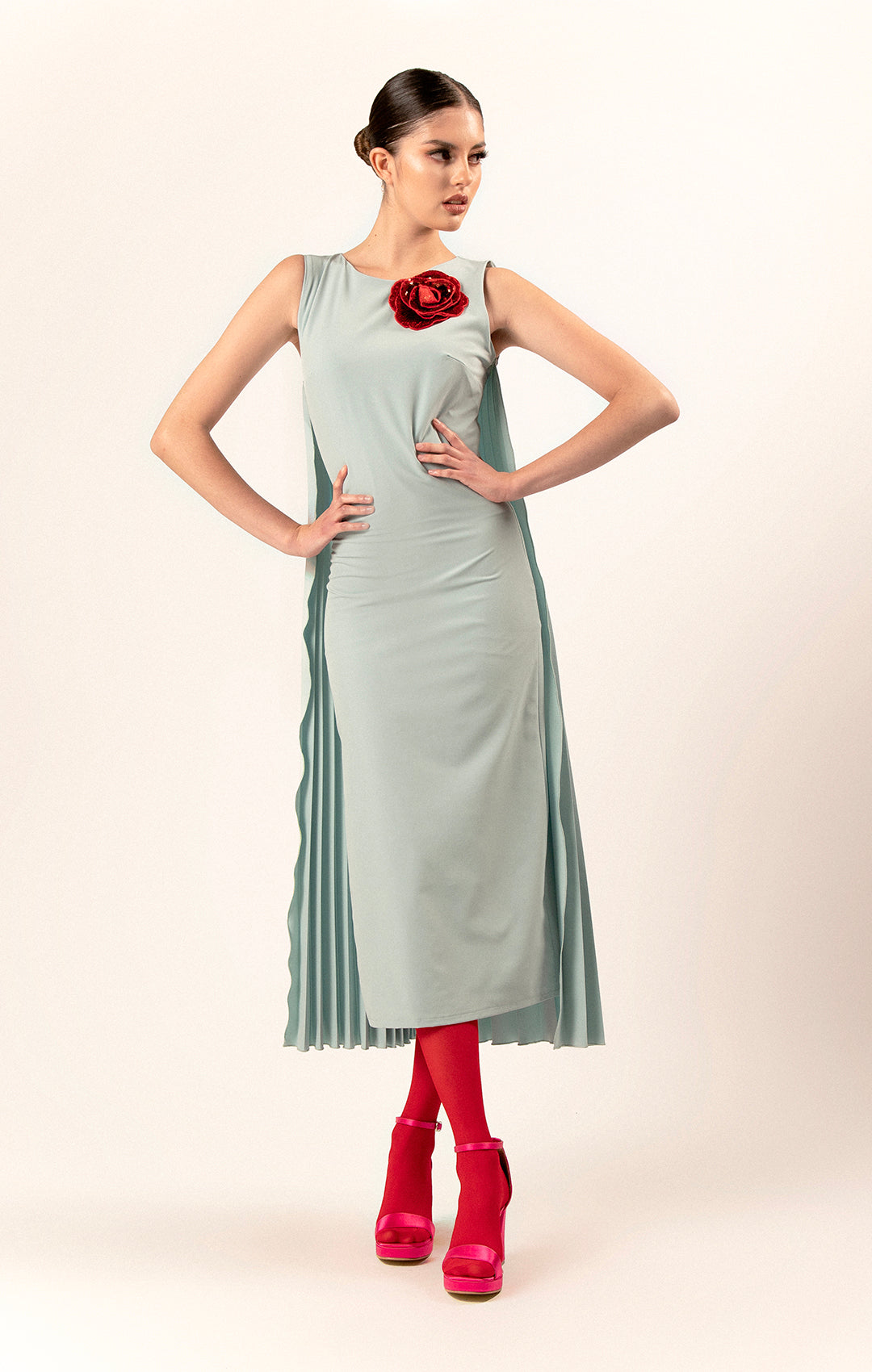 Vestido Con Capa Aqua