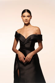 Vestido Asimétrico Negro