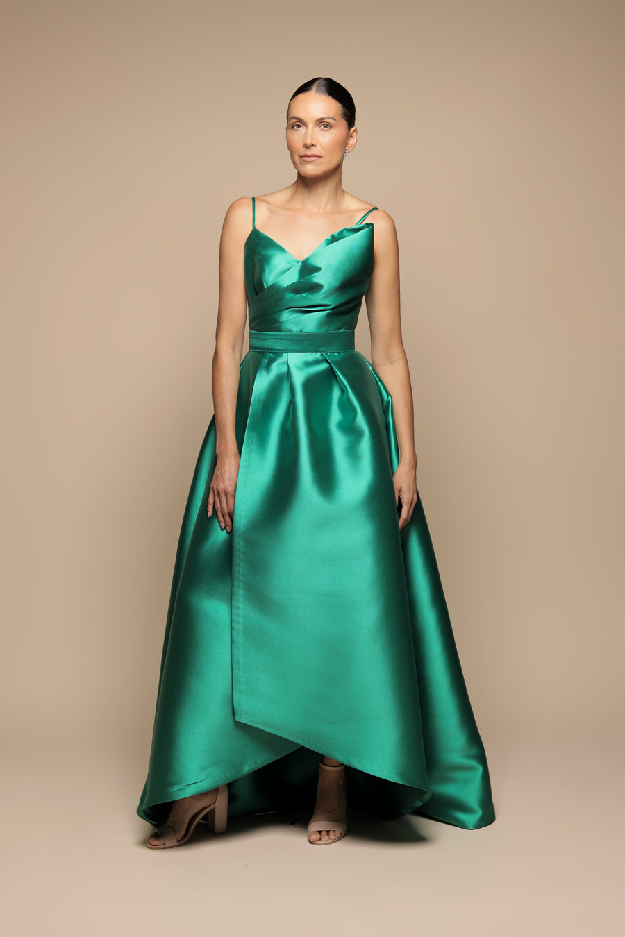 VESTIDO TIRANTES FALDA ENVOLVENTE VERDE ESMERALDA