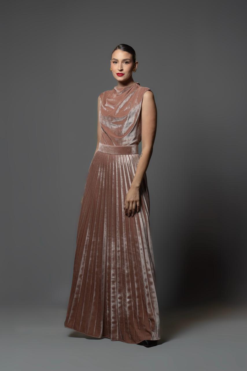 VESTIDO OTOÑO INVIERNO TERCIOPELO ARENA