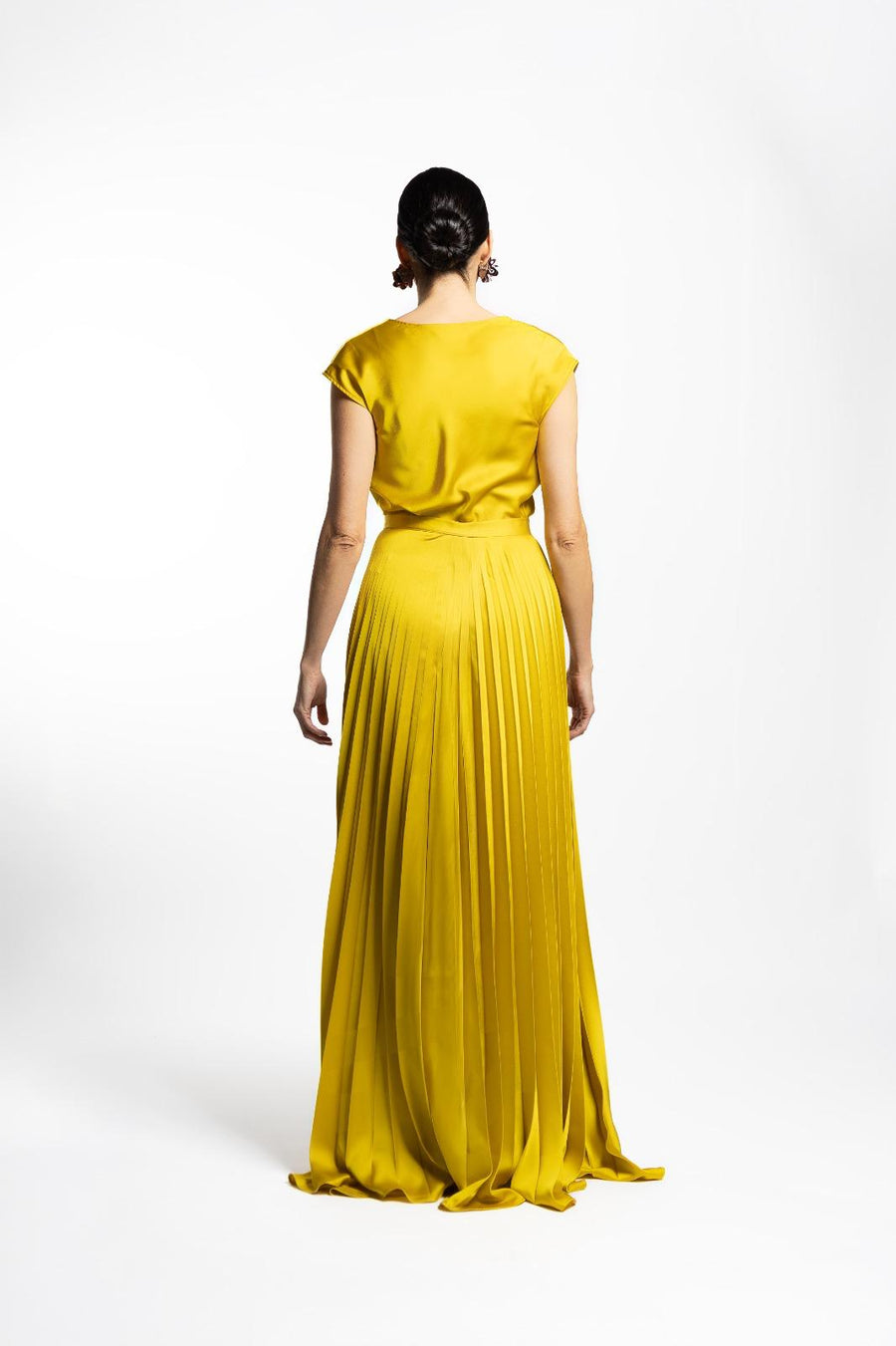 VESTIDO BATA PLISADO AMARILLO
