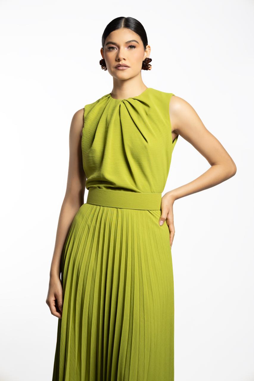 VESTIDO PASTELONES ENCONTRADOS ESCOTE